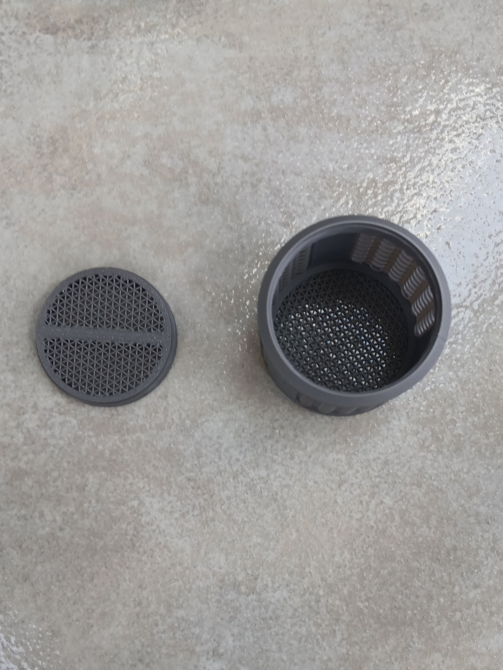 Reusable Moisture Lock
